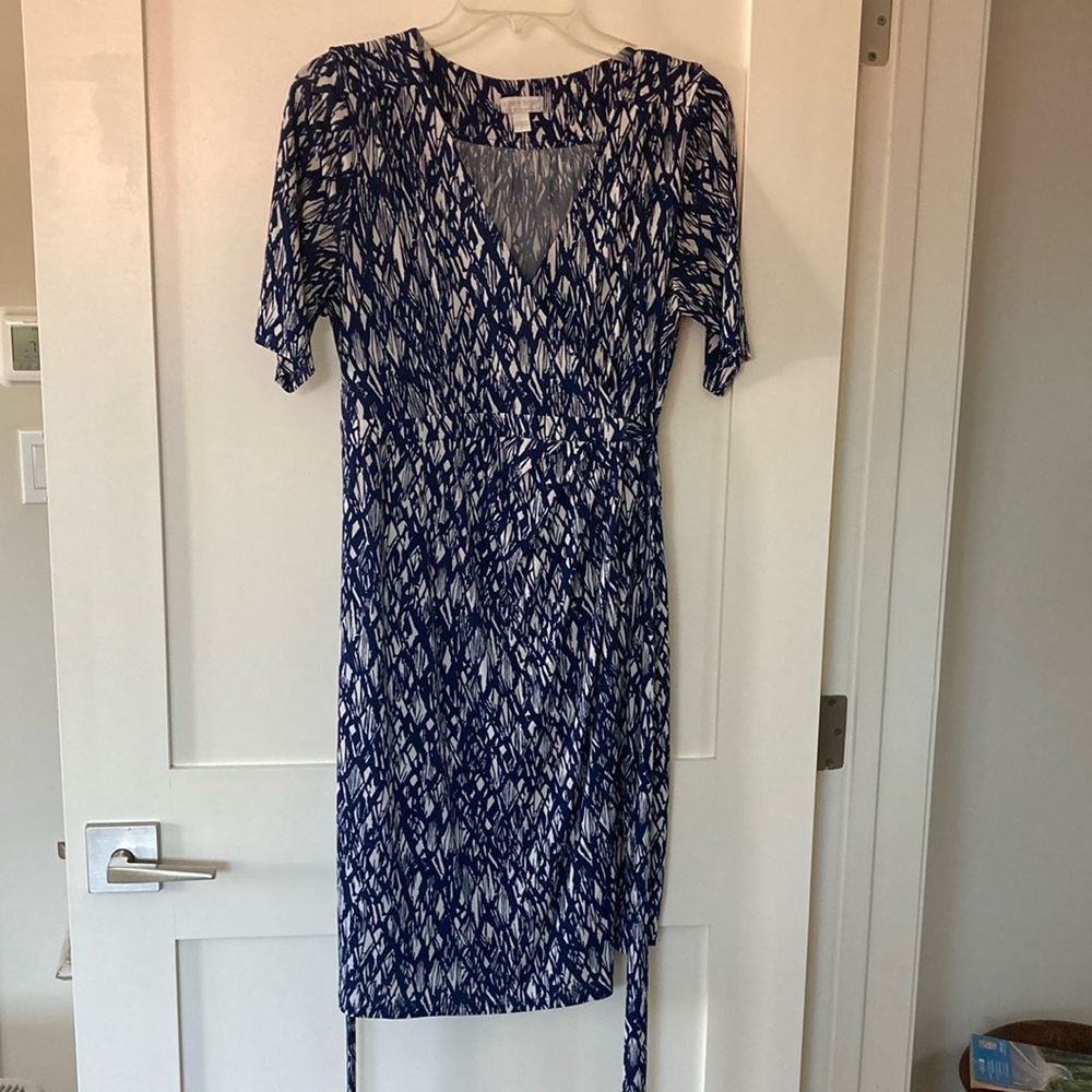 Maternity dress- with sash belt. Very gently worn. “. A Pea in the Pod”
